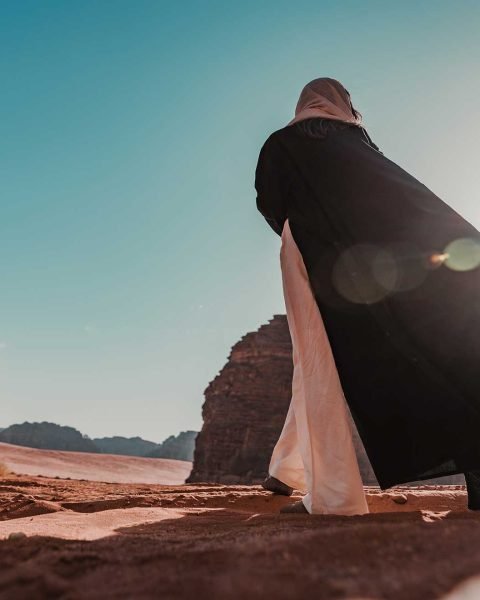 neom-UuzkCF-jmPY-unsplash